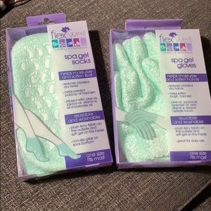 Spa gel gloves and socks
